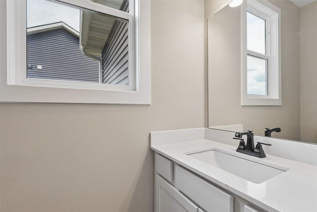 2612 NW Reinhart Drive, Ankeny, IA 50023