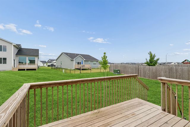 2612 NW Reinhart Drive, Ankeny, IA 50023
