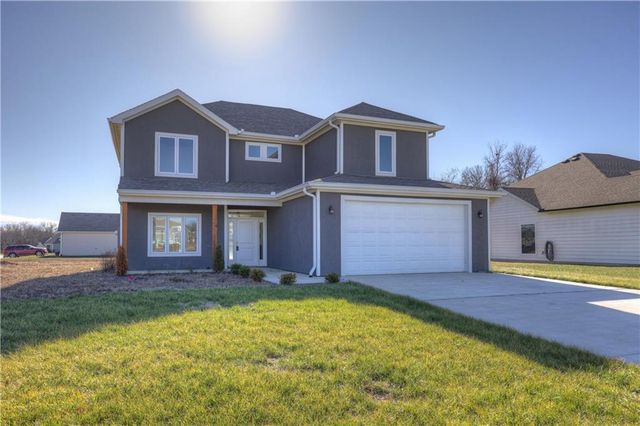 1816 Silverback Way, Pittsburg, KS 66762