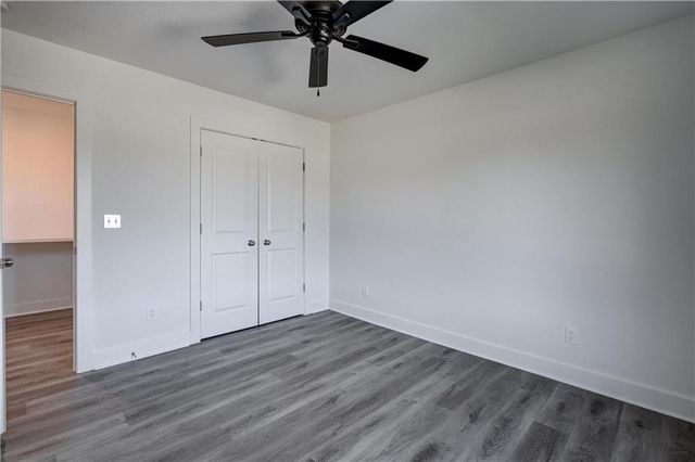 1816 Silverback Way, Pittsburg, KS 66762