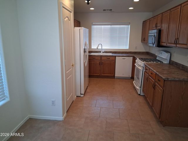 12727 W Milton Drive, Peoria, AZ 85383