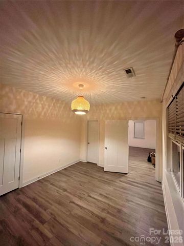 3840 Sofley Road, Charlotte, NC 28206