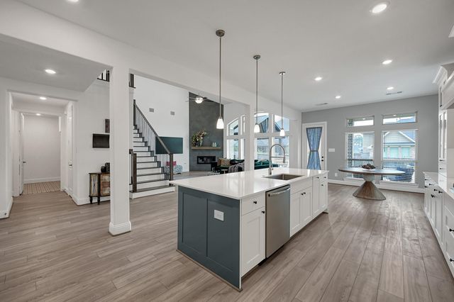 1067 Lakemont Bend Lane, Pinehurst, TX 77362