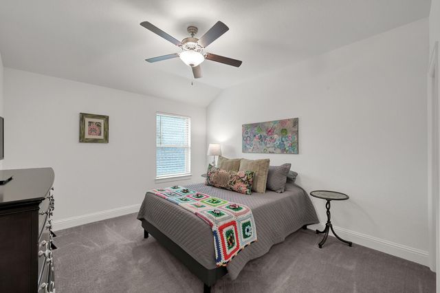 1067 Lakemont Bend Lane, Pinehurst, TX 77362