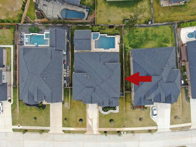 1067 Lakemont Bend Lane, Pinehurst, TX 77362