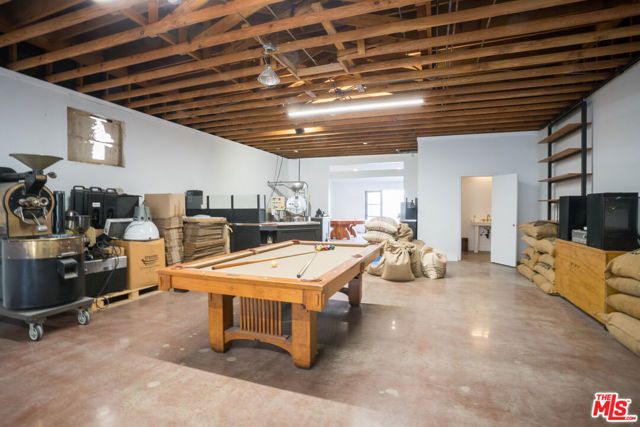 1529 W Pacific Coast Highway, Long Beach, CA 90810