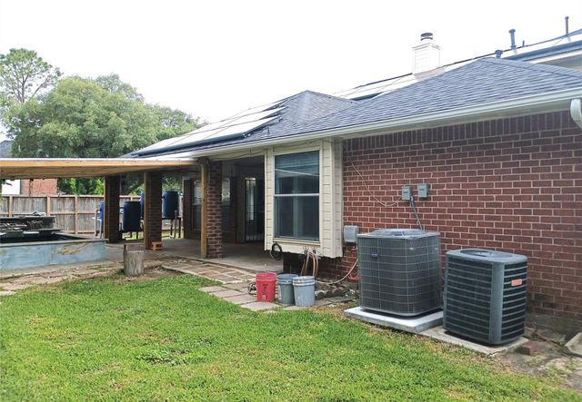 16355 Flint Run Way, Sugar Land, TX 77498