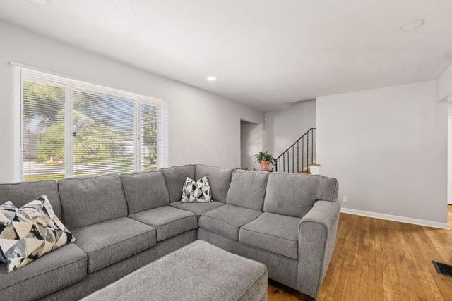 205 S Ashburton Road, Columbus, OH 43213
