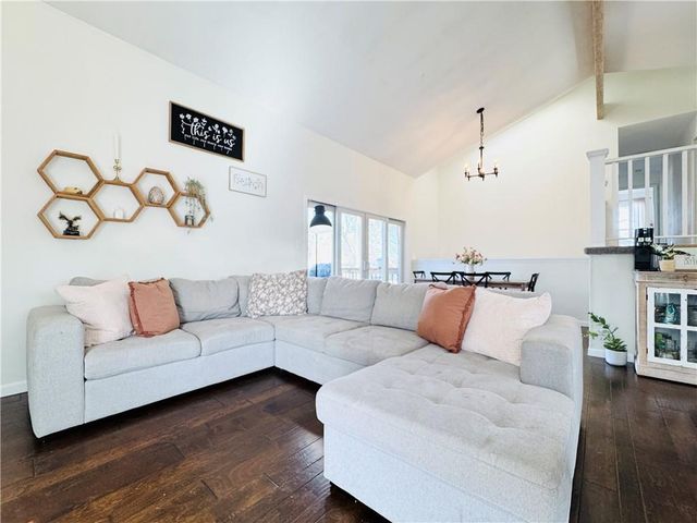 14718 W 91st Terrace, Lenexa, KS 66215