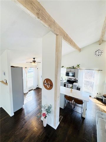 14718 W 91st Terrace, Lenexa, KS 66215