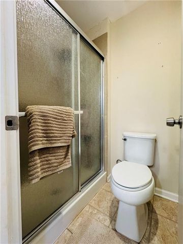 14718 W 91st Terrace, Lenexa, KS 66215