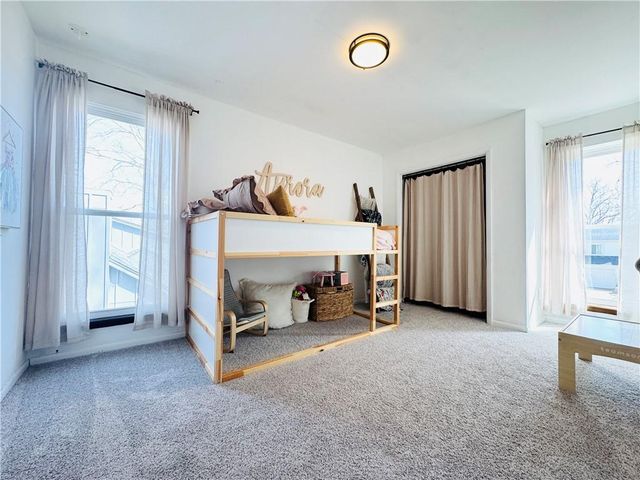 14718 W 91st Terrace, Lenexa, KS 66215