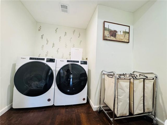 14718 W 91st Terrace, Lenexa, KS 66215