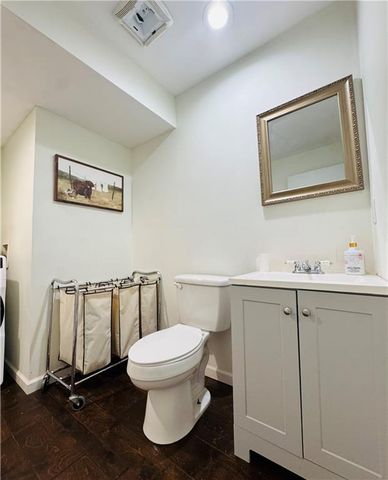 14718 W 91st Terrace, Lenexa, KS 66215