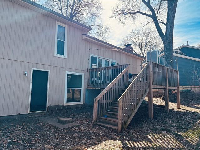 14718 W 91st Terrace, Lenexa, KS 66215