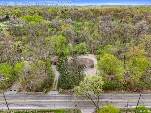25205 Inkster Road, Farmington Hills, MI 48336