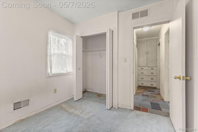 25205 Inkster Road, Farmington Hills, MI 48336