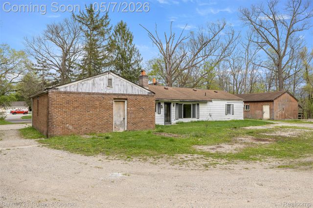 25205 Inkster Road, Farmington Hills, MI 48336