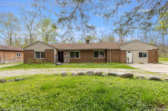 25205 Inkster Road, Farmington Hills, MI 48336