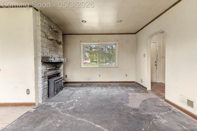25205 Inkster Road, Farmington Hills, MI 48336