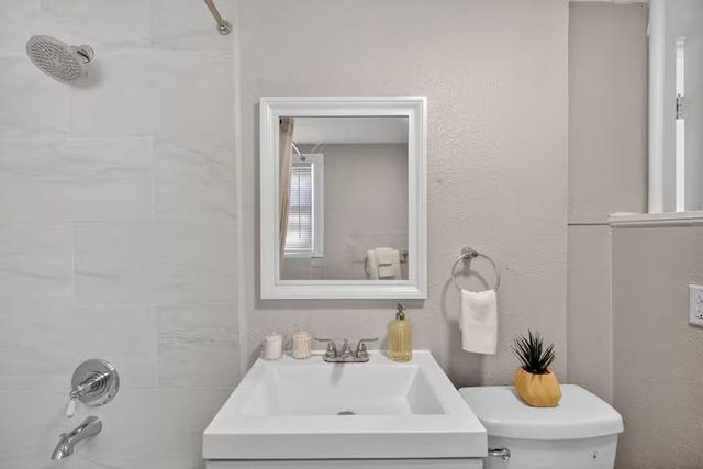 1401 Collier Street, Houston, TX 77023