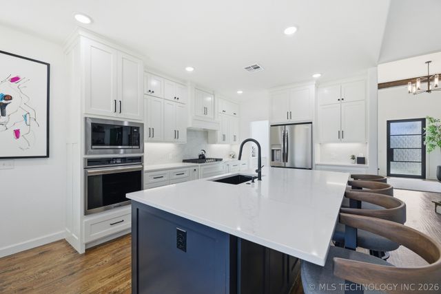 3000 W Winston Street, Broken Arrow, OK 74011