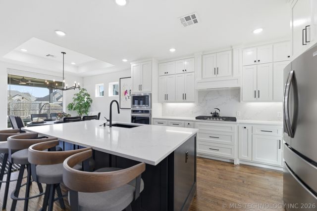 3000 W Winston Street, Broken Arrow, OK 74011