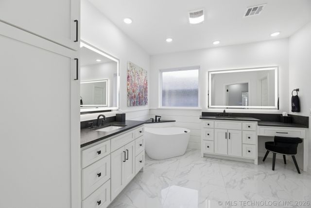 3000 W Winston Street, Broken Arrow, OK 74011