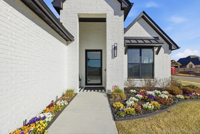 3000 W Winston Street, Broken Arrow, OK 74011