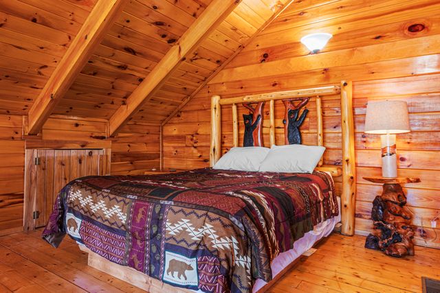 50 Platinum Drive, Slade, KY 40376