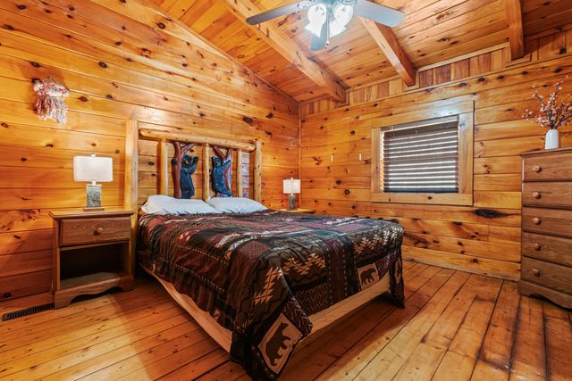 50 Platinum Drive, Slade, KY 40376