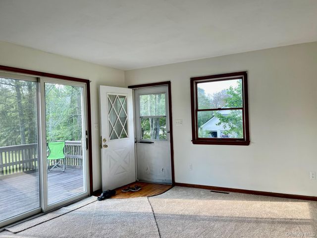 80 Mallory Lane B, Pine Bush, NY 12566