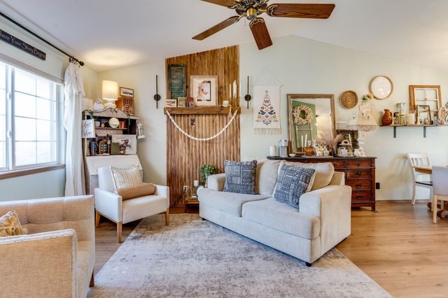 11257 W Carr Ct, Wichita, KS 67209