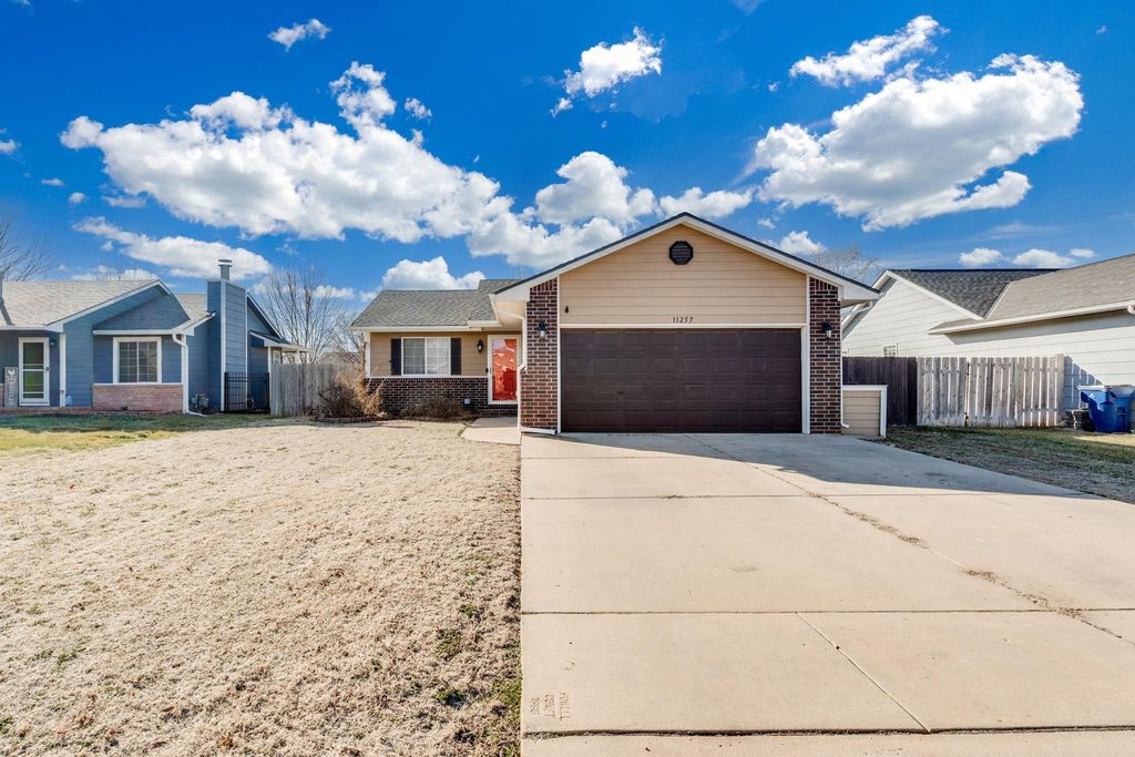 11257 W Carr Ct, Wichita, KS 67209
