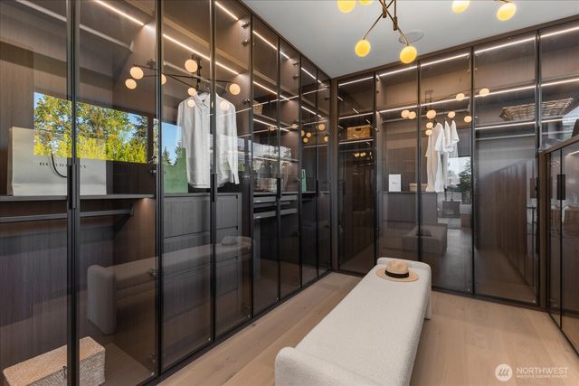 1331 102nd Avenue NE, Bellevue, WA 98004