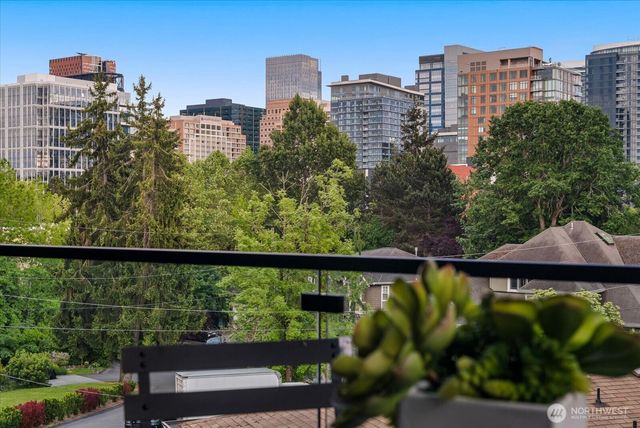 1331 102nd Avenue NE, Bellevue, WA 98004