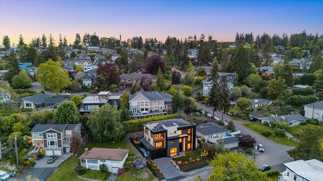 1331 102nd Avenue NE, Bellevue, WA 98004