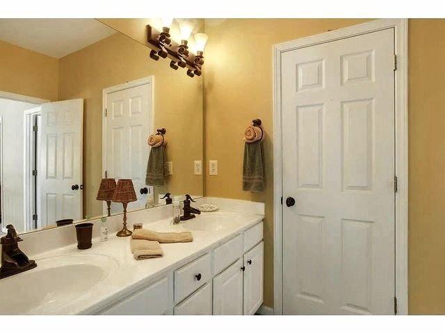 1035 Winding Bridge Way, Johns Creek, GA 30097