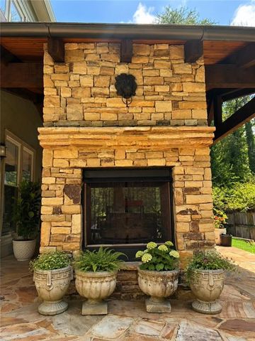 1035 Winding Bridge Way, Johns Creek, GA 30097