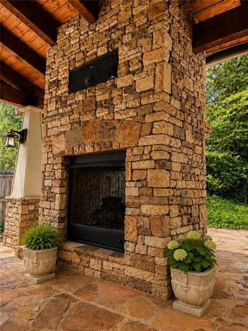 1035 Winding Bridge Way, Johns Creek, GA 30097