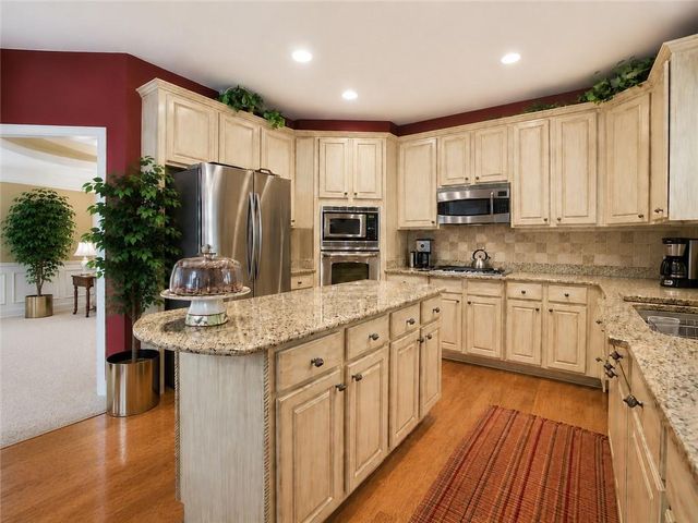 1035 Winding Bridge Way, Johns Creek, GA 30097