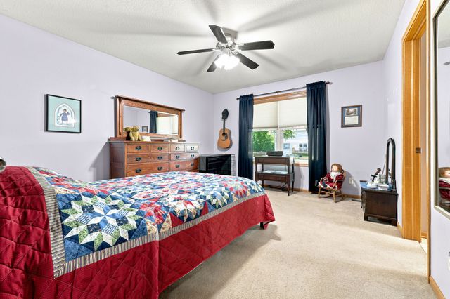 3400 SE 25th Street, Des Moines, IA 50320
