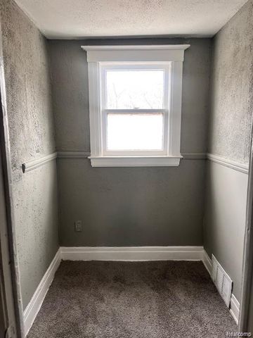 1174 Coolidge Highway, River Rouge, MI 48218