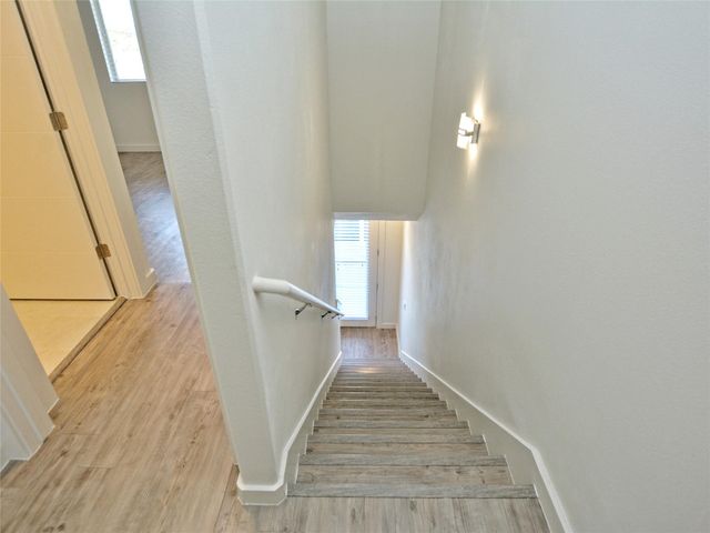 7805 Cooper LN 102, Austin, TX 78745