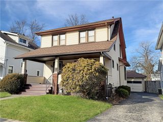 231 E Meyer Ave, New Castle, PA 16105
