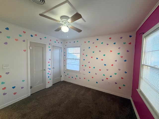 1216 College Avenue, Levelland, TX 79336