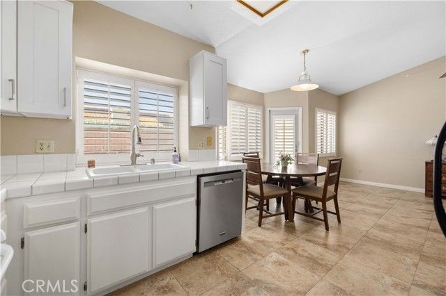 44239 Fenner, Lancaster, CA 93536