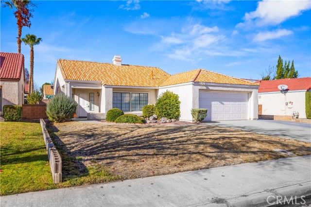 44239 Fenner, Lancaster, CA 93536