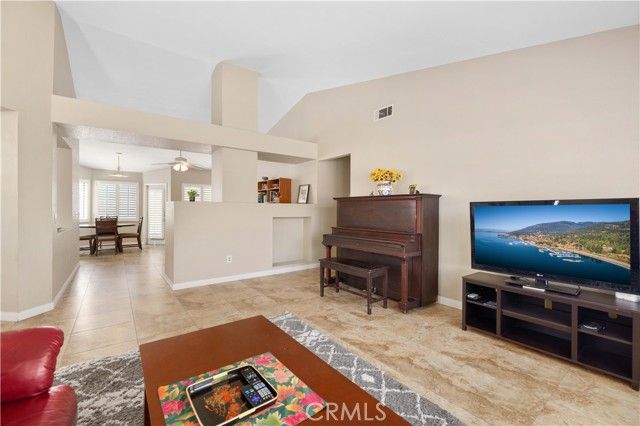 44239 Fenner, Lancaster, CA 93536