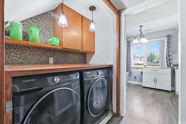 11212 Crested Oak Court, Fort Wayne, IN 46845